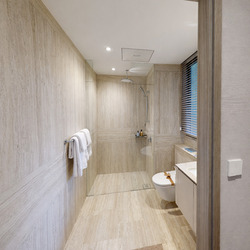 River Modern (D9), Apartment #528646071